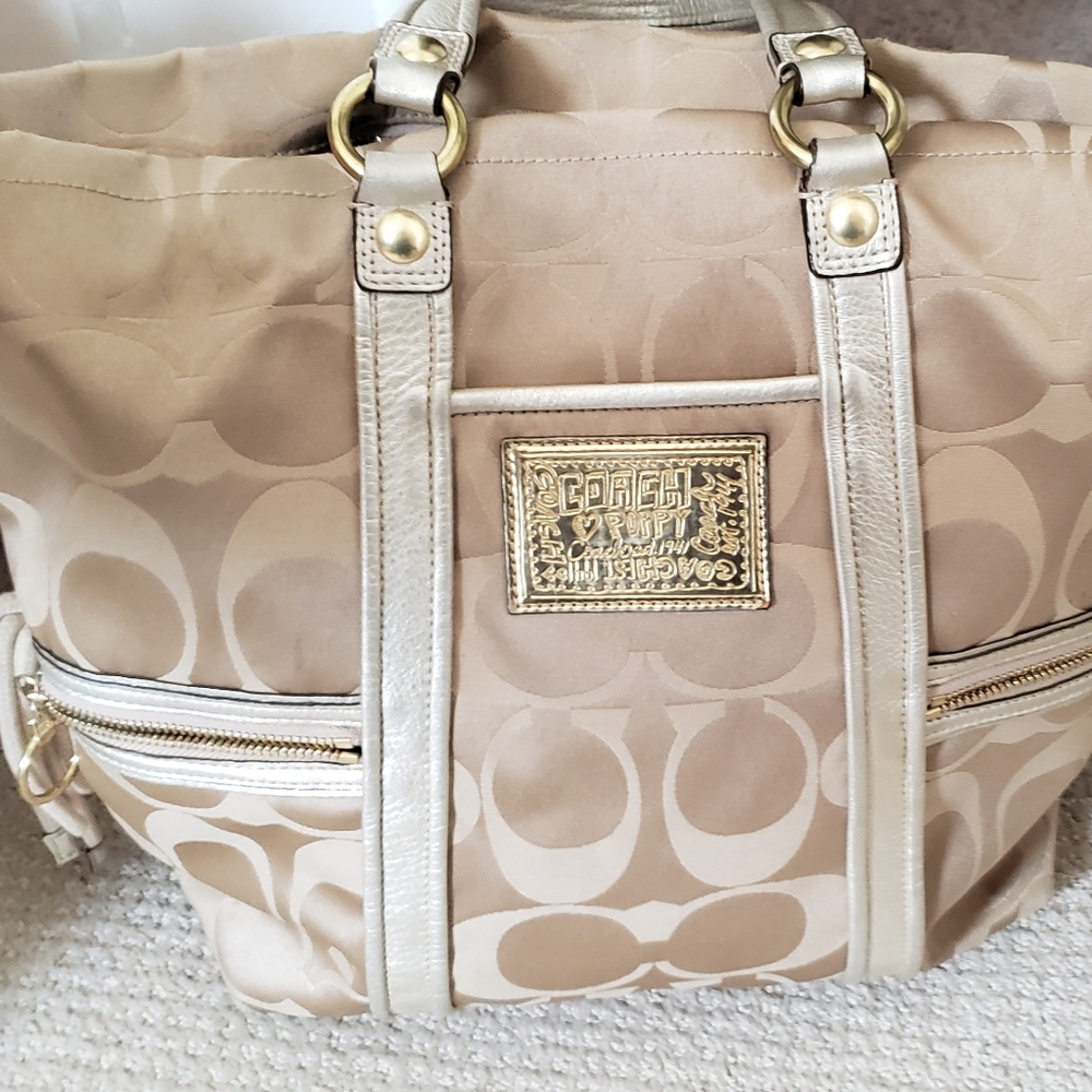 Coach handbag